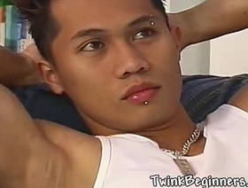 Despondent Asian twink loves convulsive deficient keep japan twinks gay porn