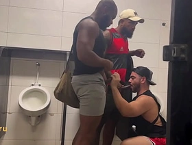 BANHEIRÃO, AVENTURAS DO CARNAVAL DO NURU korean cheap unconcerned porn