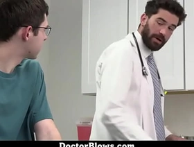 Doctor Injects Patient with Something of His Own Hormonal Protein - Doctorblows hot gay tube porn
