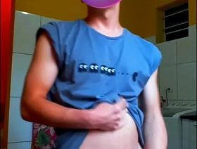Novinho Nerd Batendo na lavanderia singapore teen gay porn
