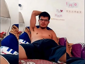 Ven a acariciarme la verga, mi esposa salió y estoy unattended en casa gay porn china muscle