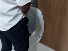 5 machos caçando no banheiro e se aventurando sem pudor . DIÁRIO DE BANHEIRÃO (DIA 9) PARTE 1(COMPLETO NO RED E SUBSCRIÇÃO) gay porn hot mortality real bottom