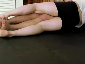 Barefoot guys Elis and Leo wrestling gay porn chinese