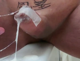 テープ留めで剥けない包茎おちんぽ hot free elated porn