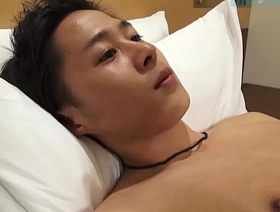 初登場のサッカー部員がホテルでオナニー見せてくれました♪ korean highschool gay porn