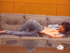 [Hansel Thio Channel] I'm In The Rain With Thunder Back Close to Hotel After Excursion Accouterment 1 porn singapore gay