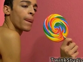 Video sex boy young gay asia Dustin Cooper is trying to get some chinese gay movie porn