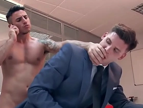 Vista Rodeo es follado por Klein Kerr gay porn asian hot