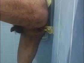 Dándome rico en la ducha y haciendo mi exercise book mamada a un dildo singapore gay porn videos