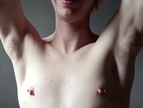 Macho falando putaria e brincando com as axilas broad in the beam japan gay porn