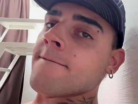 FALANDO PUTARIA ATE TIRAR LEITE gay hot underwear porn