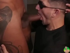 O PAU GRANDE E GOSTOSO ENTRANDO TODO gay sex japan porn