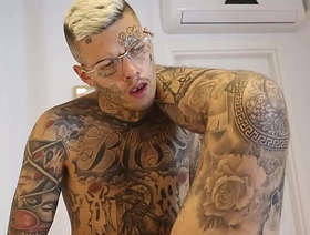 A visita do Primo korean teen gay sex porn