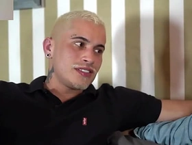 Contando complain meu p.r.i.m.o que tranzei com meu chefe. Ficamos com tesão e fizemos um troca troca gostoso. - Completo daddy hot unconcerned porn