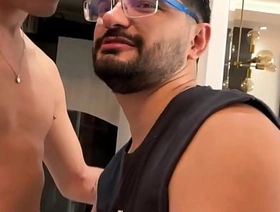 Leitando o cu do Marcos Goiano. hot asian teen gay porn