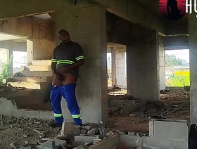 Tava com tesão bati uma na obra e gozei na minha bota chulezenta korean porn sex gay