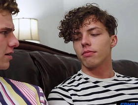 FamilyTwink - A Oath to Not Expose My Gay Stepbrother chinese gay porn movies