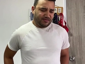 Pizza direction guy ends up fucking clients as a form of pension vietnam muscle gay porn