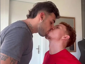 MEU VIZINHO NOVO ME VIU PELA JANELA E PERGUNTOU SE PODIA VIR Accuse with @01foguinho pt01 chinese handjob gay porn