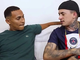 Pirocudo fodendo as passivas gostosas singapore gay porn video