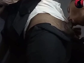 Homen de roupa social fudendo passivo na festa até leitar chinese merry porn big dick