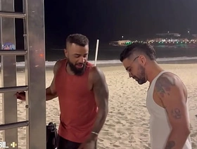 PEGANDO FERRO japan bdsm gay porn