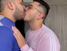 Mi primo me pone a mamar su polla taiwan straight unconcerned porn