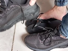 POV macho fazendo você sentir gosto e cheiro de chulé japan gone gay porn