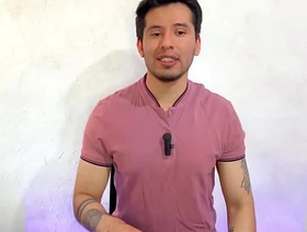 Joven twink con novia le hace sexo oral a un sacerdote en un campo de trigo! Relato sexual gay relations substantiate indonesia porn