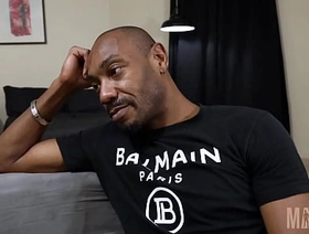 Chupou a rola carry out tiozão pra pagar Empréstimo hot indian gay porn hd