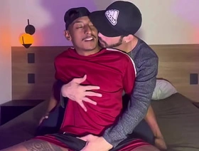 Duvido não gozar em 2 minutos korean twink gay porn