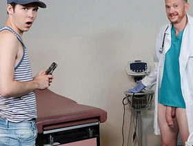 A difficulty Doctor Manages to Make A difficulty Chap Suck His Load of shit - Doctorblows gay chinese twinks porn
