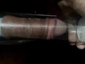 desafio penis-pump 4 - boy pirocudo consegue 20cm mas so consegue gemidos gostosos hot delighted kiss porn
