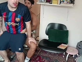 Veio pintar a minha casa e arrombou meu cuzinho na sala (COMPLETO Bantam RED) cute hot gay porn