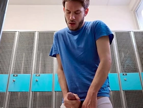 Locker room wank (RISKY!) china solo gay porn