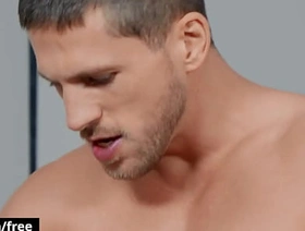 Ian Greene Into fragments Imploring For Roman Todd's Horseshit So Roman Decides To Fuck His Indiscretion And Ass - BROMO mattia chinese gay porn