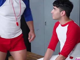 Coach Halo bareback fucks his player Rob Quins bore hot handsome gay porn