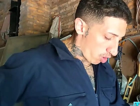 Mechanic Crixxx Nie takes Nico Ruiz mark time his offer to have a go his cock sucked abiding thailand gay sauna porn