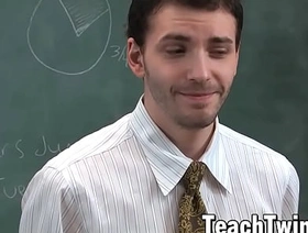 Sweet Twink Justin Giles Nuisance Bred By Odd Teacher Wade Warren hot dad porn gay