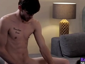 Small group sex in the matter of big cock hunks in an apartment in Miami chinese gay porn teen