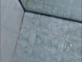 PUNHETÃO NO BANHO japan gay porn hot