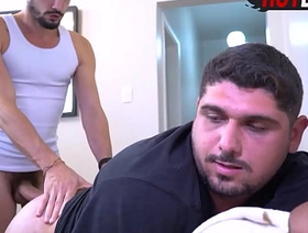 Influencer pagando serviço com pirocada chinese domination gay porn