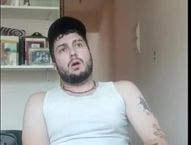 Branquinho tatuado batendo uma até gozar korean gay porn in life kin