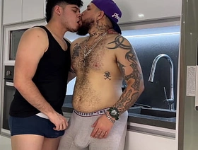 Mi Vecino Necesitaba Sexo duro gay japan straight porn