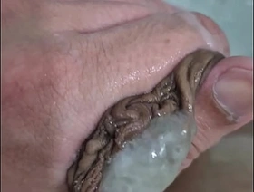 PUNHETA E GOZADA NO BANHO korean porn gay only