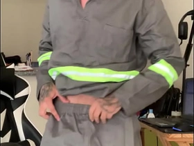 Provocação do macho trabalhador thailand hot gay porn