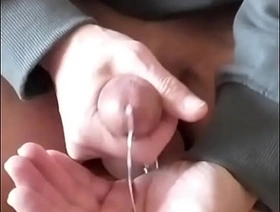branlette de mes grosses couilles attachées avec un lien, belle ejaculation, chinese public toilet gay porn