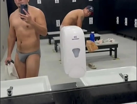 Después de un buen entrenamiento, una buen enfriamiento chinese joyous asian porn