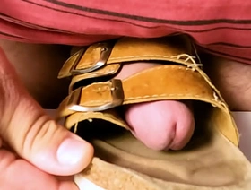 Fucking and cumming into old leather slippers chinese gay porn clips
