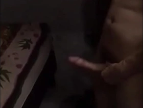 Argentino pijudo y musculoso frente al espejo japan subway cheerful porn